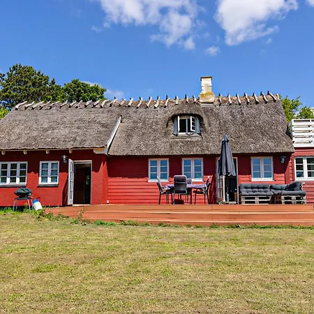 Feriehus Gorgeous In With Wifi Karrebæksminde